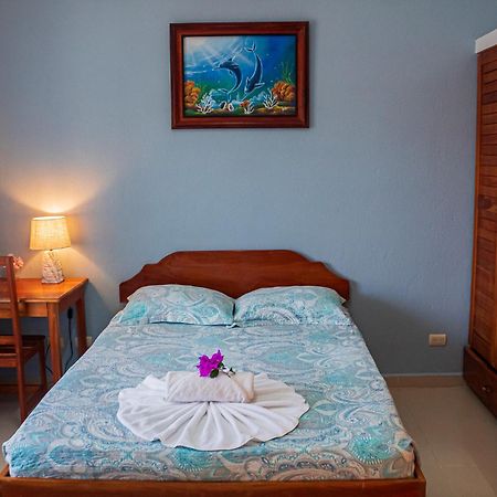 Hotel La Fiore De Bahia อูวีตา ภายนอก รูปภาพ