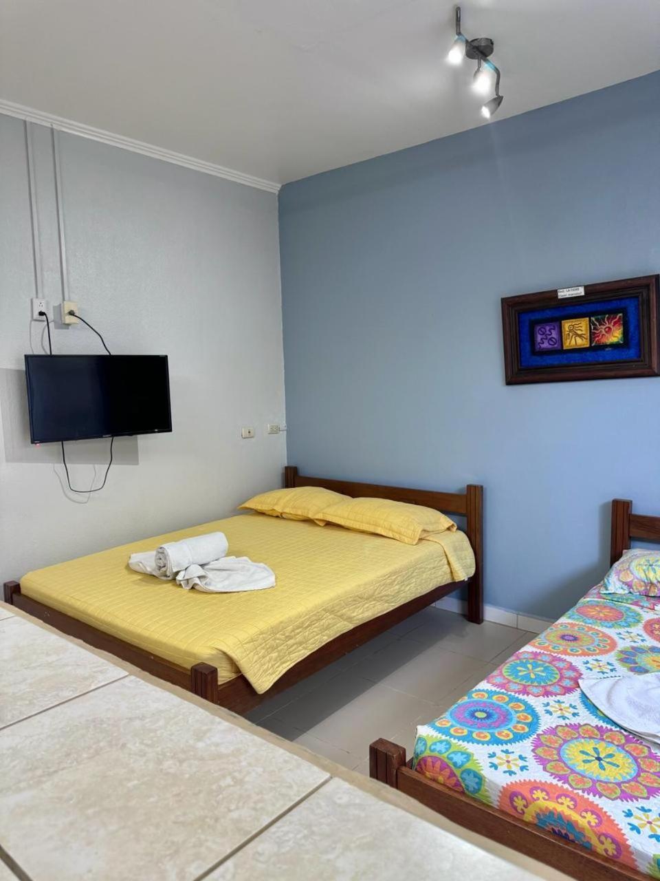 Hotel La Fiore De Bahia อูวีตา ภายนอก รูปภาพ