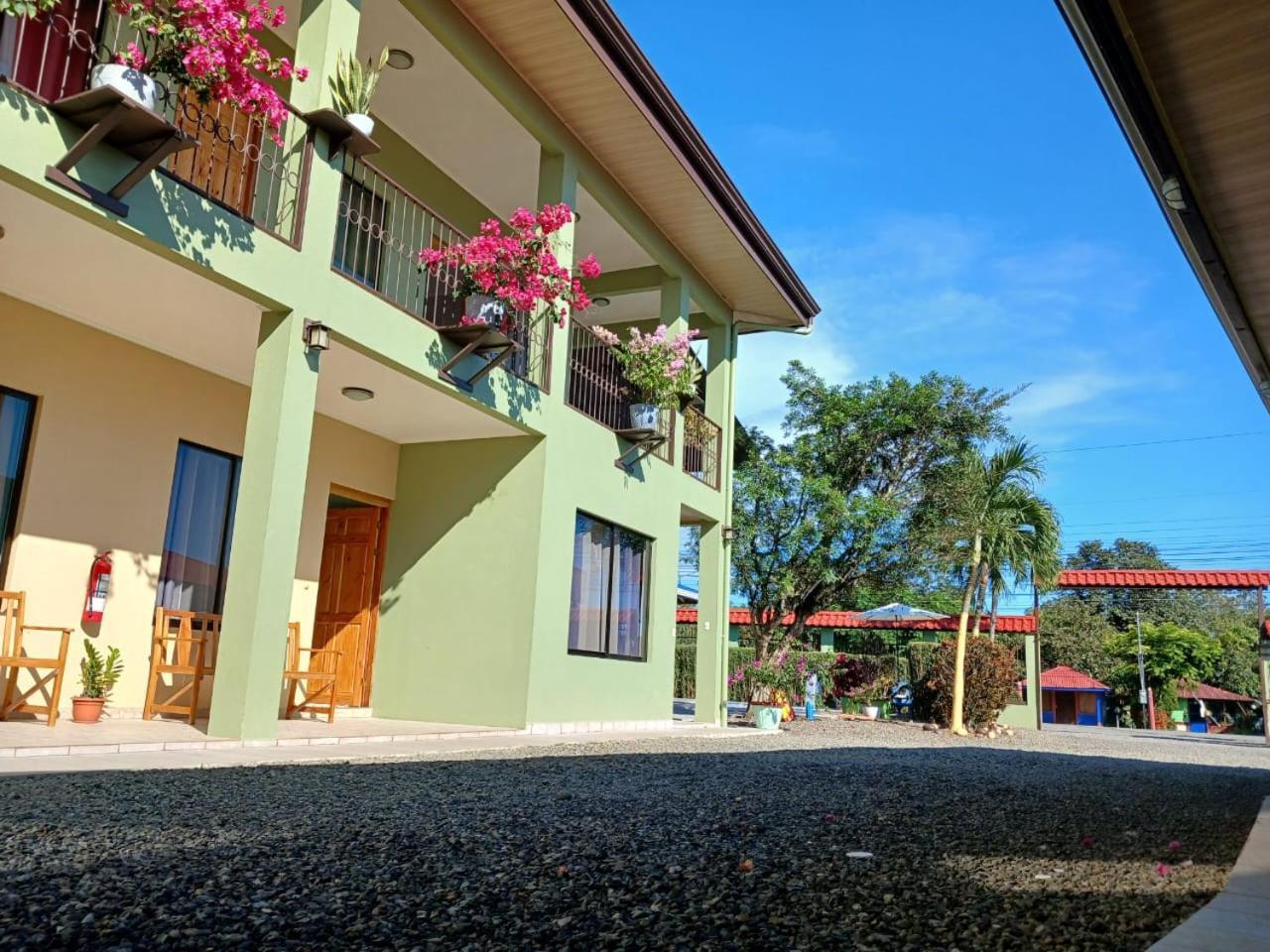 Hotel La Fiore De Bahia อูวีตา ภายนอก รูปภาพ